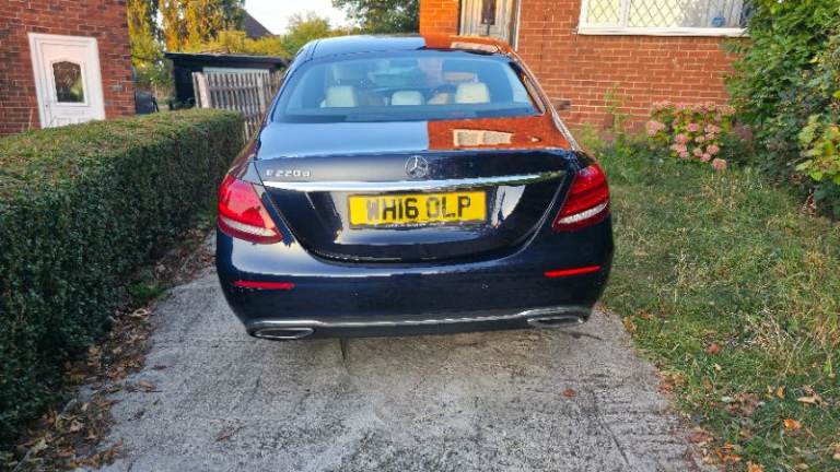 Mercedes-Benz, E CLASS, Saloon, 2016, Semi-Auto, 1950 (cc), 4 doors