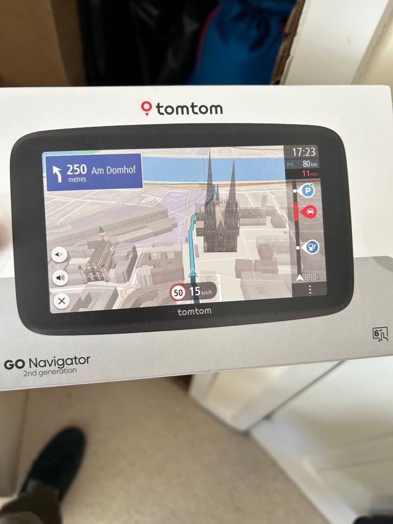 Brand New Tom tom Go Navigator 2nd generation