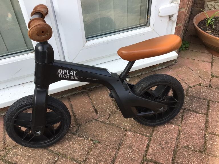 QPlay Tech Kids Balance Bike.