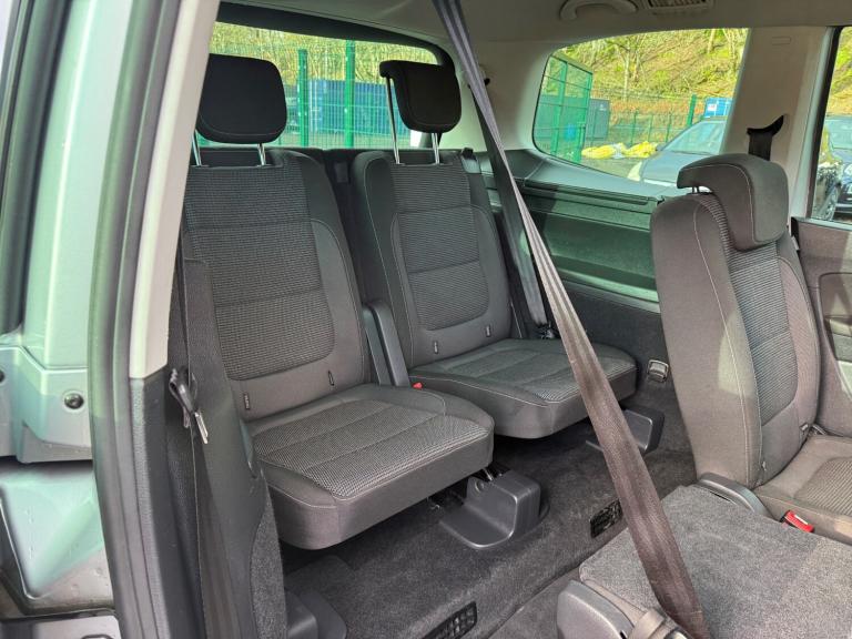 2017 Volkswagen Sharan 2.0 TDI CR BlueMotion Tech 150 SE 5dr DSG MPV Diesel Automatic