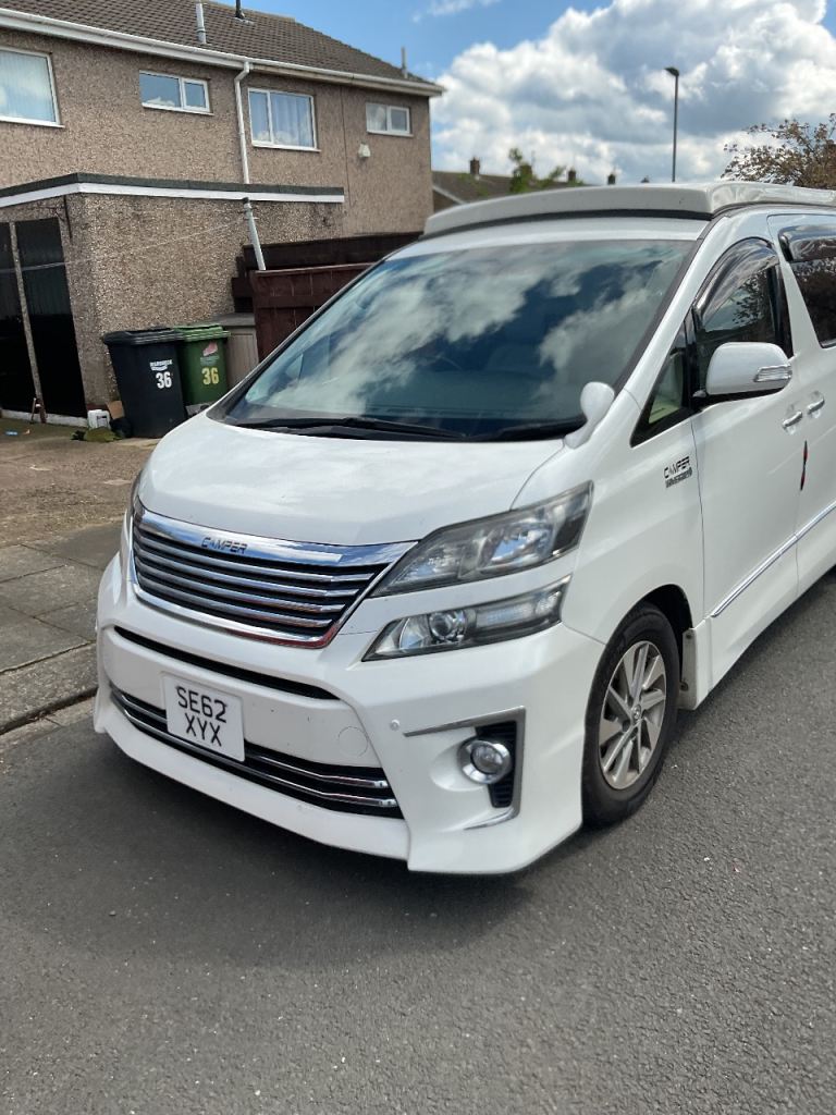 Toyota alphard vilfire hybrid self charge 