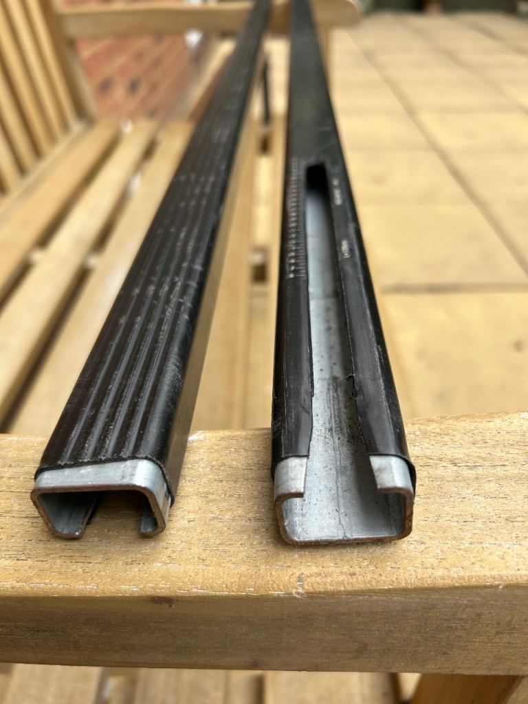 Car Roof Bars 