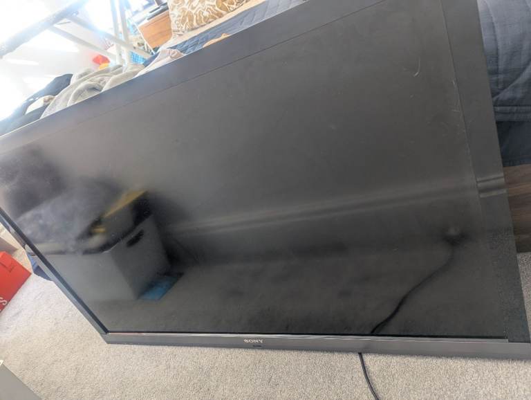 Sony Bravia LCD TV – Good Condition, Black