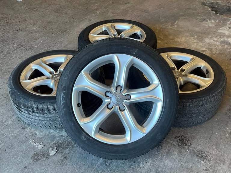 Genuine 17" Audi A5 Alloy Wheels & Tyres 5x112