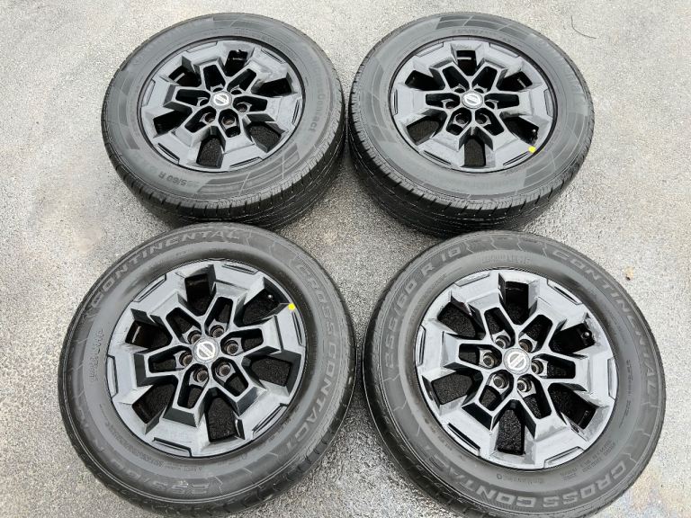 Nissan navara 18inch alloy wheels 6x114.3 