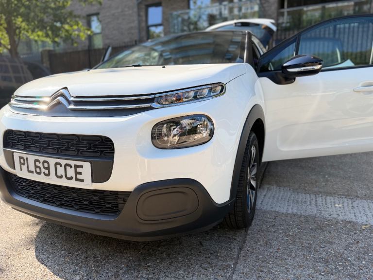 Citroen, C3, Hatchback, 2020, Manual, 1199 (cc), 5 doors