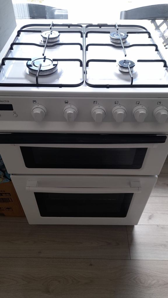 Gas cooker / oven 