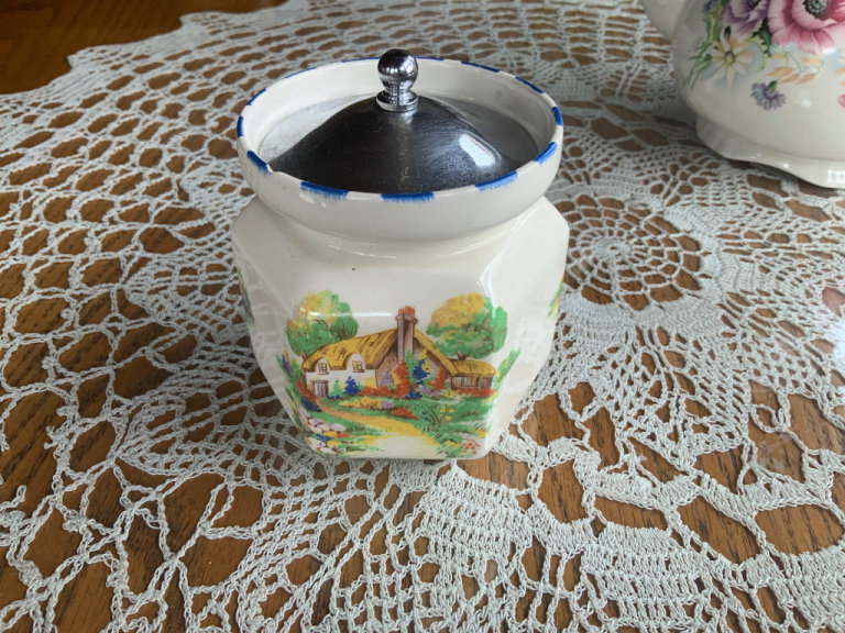 Coronet Ware Jam/Sugar bowl