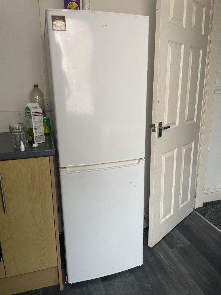 Logik fridge freezer