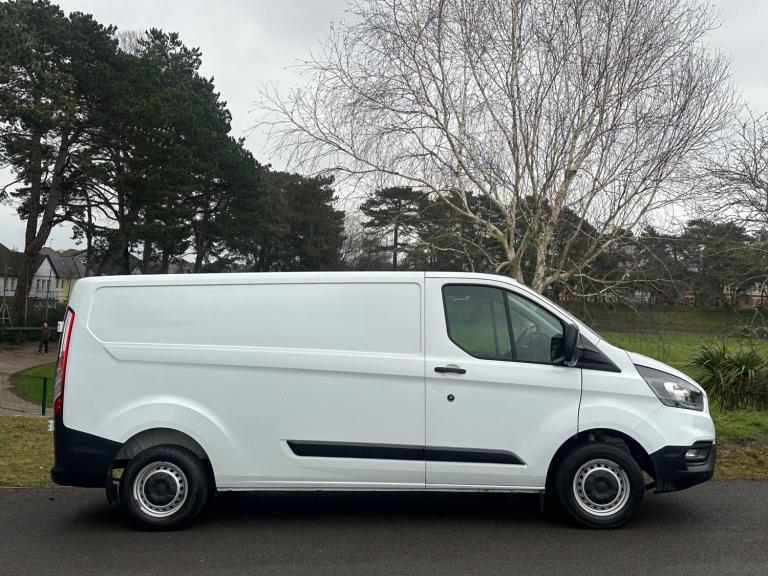2021 Ford Transit Custom 2.0 300 EcoBlue Leader L2 H1 Euro 6 (s/s) 5dr PANEL VAN Diesel Manual