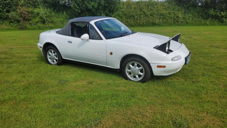 1990 Mazda MX-5 1.6 Convertible mk 1  CONVERTIBLE Petrol Manual
