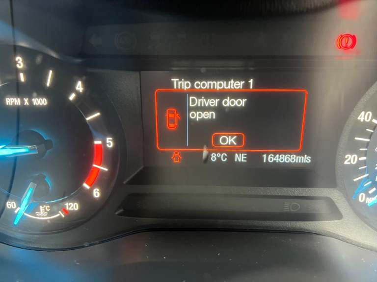 FORD MONDEO 2.0 TDCi ECO Zetec Edition Black Manual Diesel 2018