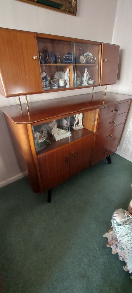 Vintage Wooden Sideboard with Display Cabinet – Good Condition
