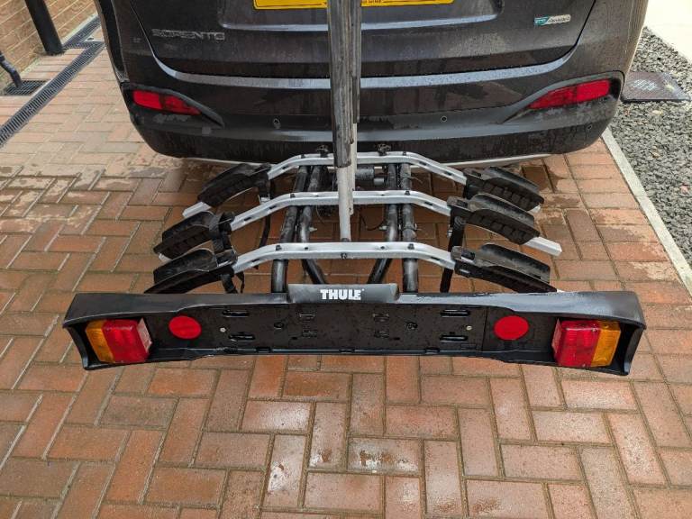 Thule Bike Carrier Tow Bar Mounted – Good Condition