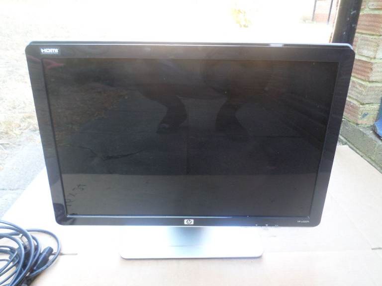 HP HDMI Computer Monitor – Good Condition