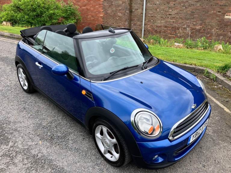 Mini, CONVERTIBLE, Convertible, 2012, Manual, 1598 (cc), 2 doors
