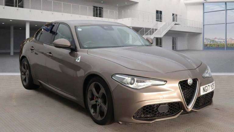  Alfa Romeo Giulia 2.2 TD Speciale Auto Euro 6 (s/s) 4dr Diesel Automatic
