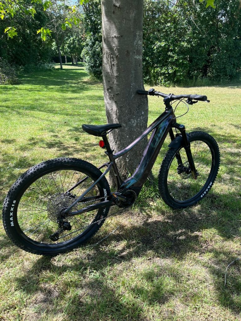 Ladies E-bike Giant Liv Vall E+ Pro 2021 model 