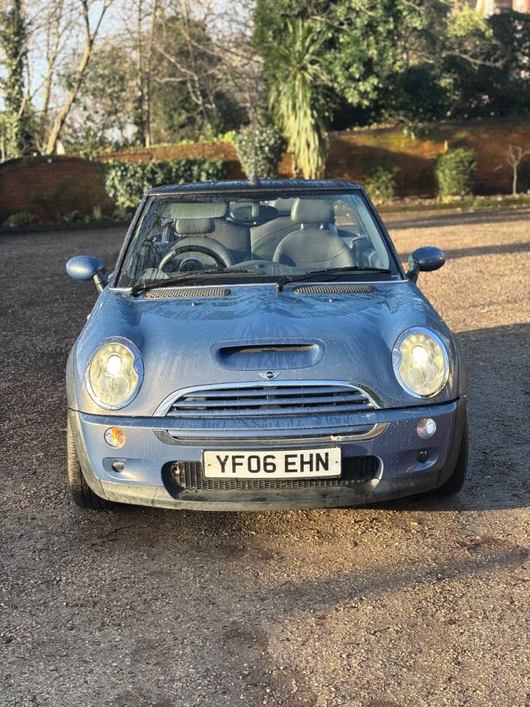 Mini, CONVERTIBLE, Convertible, 2006, Manual, 1598 (cc), 2 doors