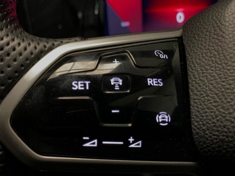 2022 Volkswagen Golf 1.5 TSI R-Line 5dr HATCHBACK PETROL Manual