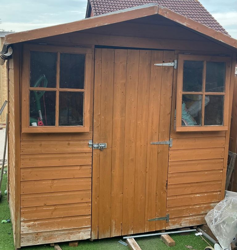 Shed 7ft x6.7ft