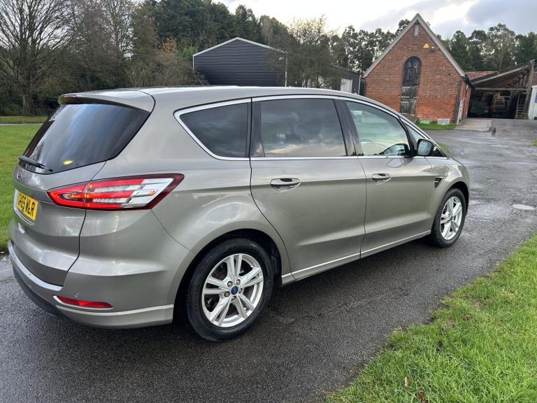 FORD S-MAX 2.0 TDCi Titanium 2015