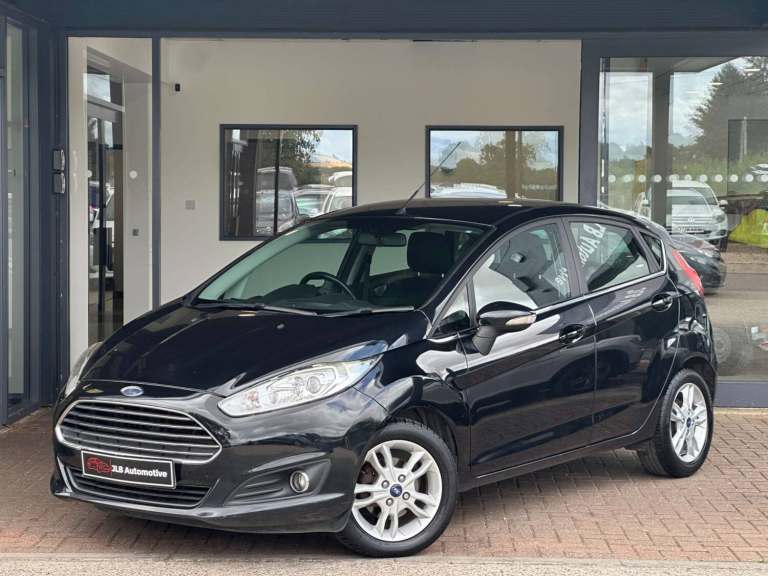 2014 Ford Fiesta 1.25 82 Zetec 5dr HATCHBACK PETROL Manual