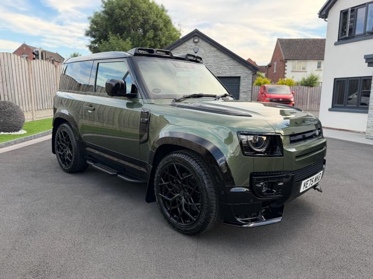 2025/75 LAND ROVER DEFENDER 90 3.0 D250 X DYNAMIC SE URBAN STYLED