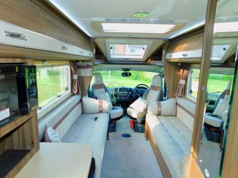 Auto-Sleeper Broadway Peugeot 2.0L Luxury 2 Berth Motorhome for sale