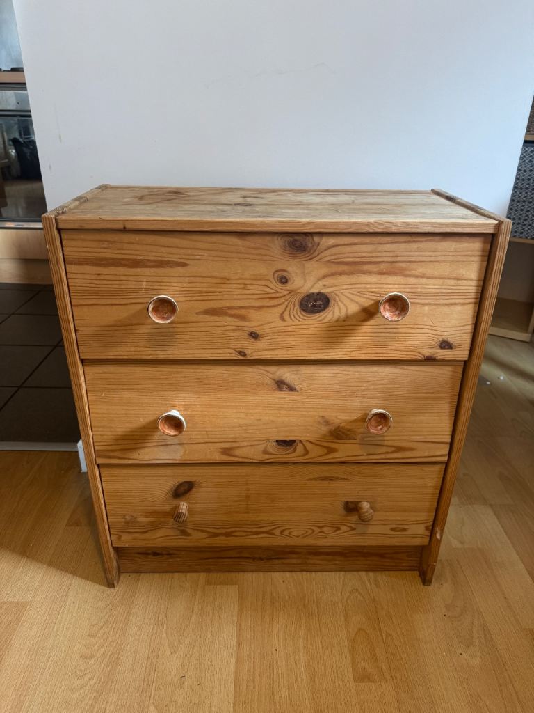 Wood Chest of Drawers