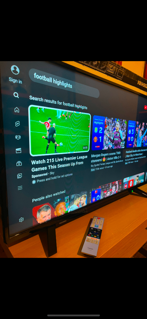 Toshiba 43 inch hd l d smart tv with stand legs remote box 