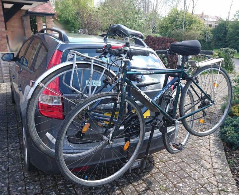 Carrier for 2 Bikes - Fits on Towbar and Keeps Bikes Away From Car