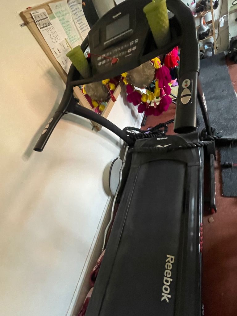 Rebook Z9 Run folding treadmill electric - Motor needs replacement 