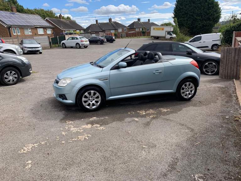 Vauxhall, TIGRA, Convertible, 2008, Manual, 1364 (cc), 2 doors low mileage 39,000