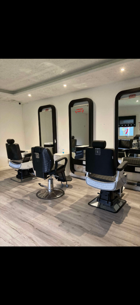Barbers chairs & mirrors for sale £1500