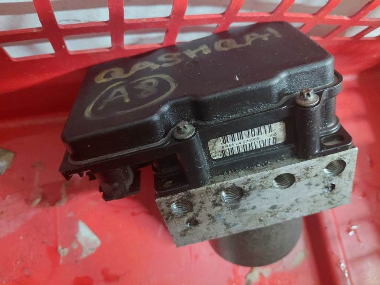 NISSAN QASHQAI 2007-13	1.6p	ABS PUMP  ; 47660 EY10A