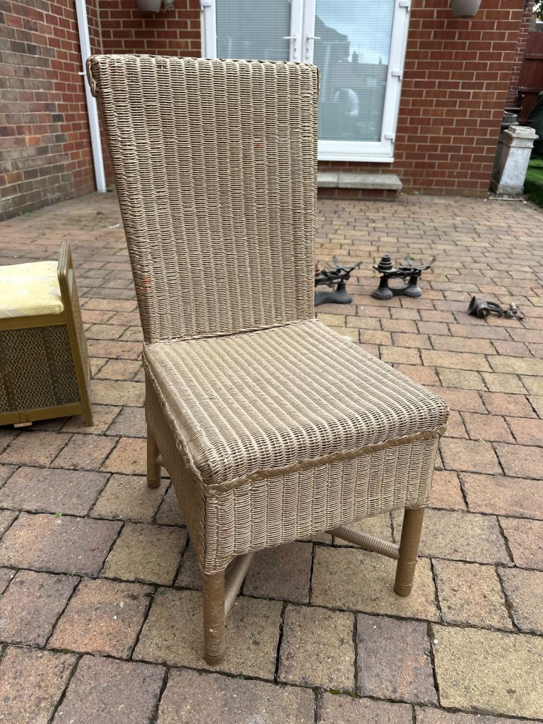 Lloyd loom original high back chair