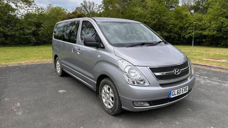 2011 Hyundai i800 2.5 CRDi Style 5dr MPV Diesel Manual