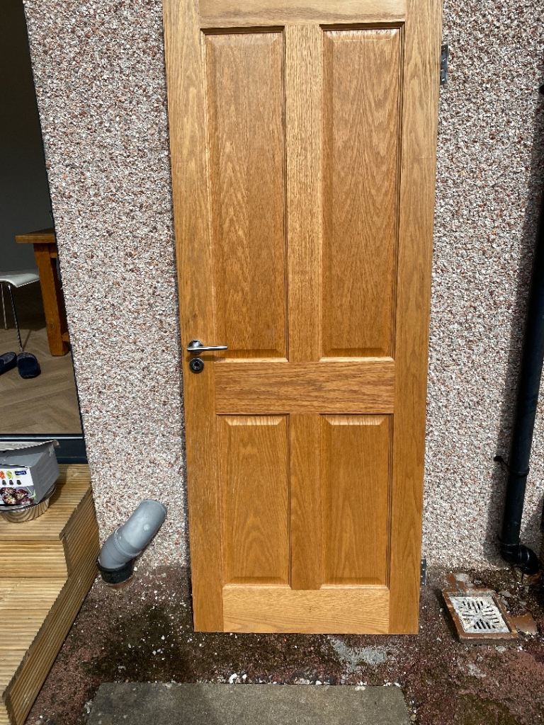 Oak veneer internal doors x 3