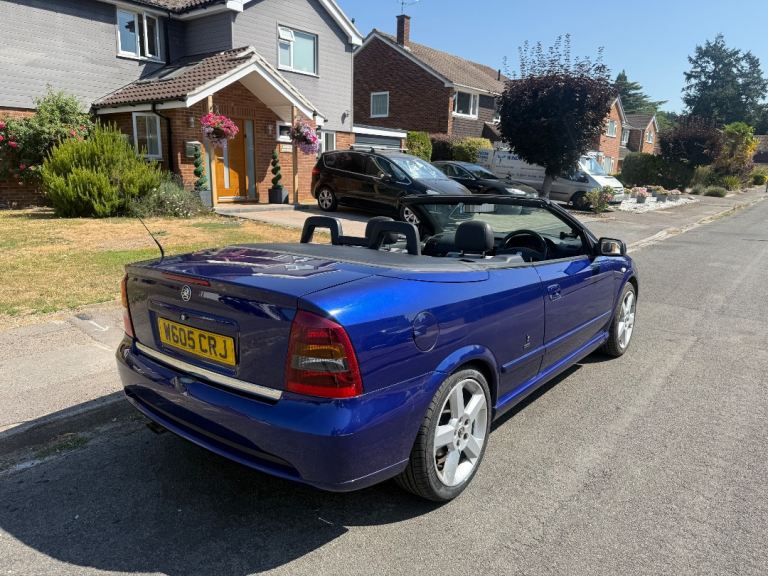 Vauxhall, ASTRA, Convertible, 2005, Manual, 1796 (cc), 2 doors