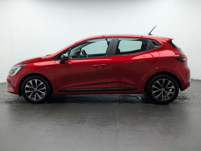 2023 Renault Clio 1.6 E-TECH Evolution Hatchback 5dr Petrol Hybrid Auto Euro 6 (s/s) (145 ps) HAT...