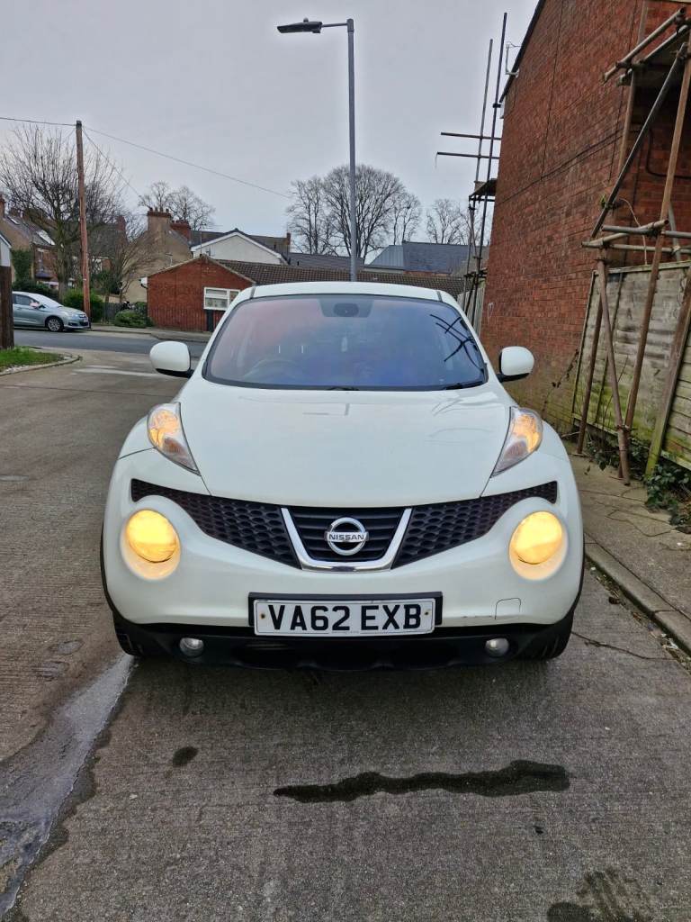 Nissan, JUKE, Hatchback, 2013, Manual, 1461 (cc), 5 doors