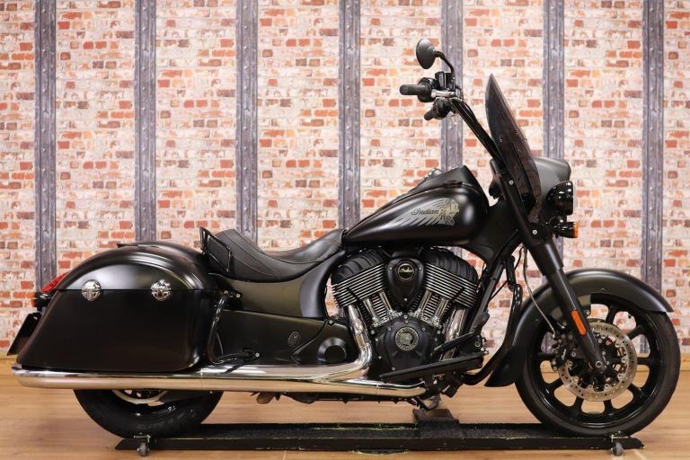 2018 INDIAN SPRINGFIELD DARK HORSE - 19,581 MILES - 3 OWNERS - SUPERB