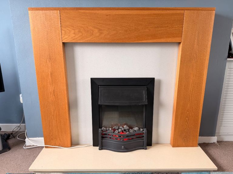 Dimplex fire & surround