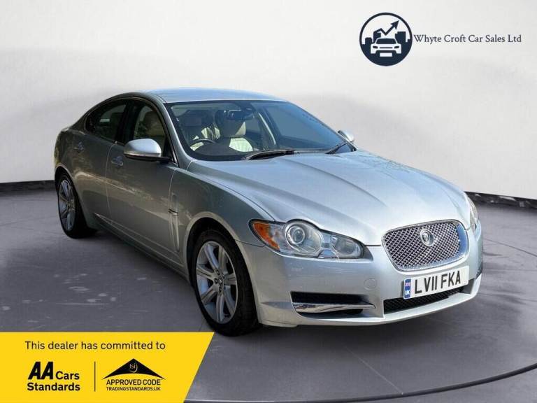 2011 Jaguar XF 3.0d V6 Luxury Auto Euro 5 4dr Saloon Diesel Automatic