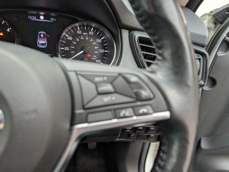 2018 Nissan X-Trail 1.6 dCi Tekna SUV 5dr Diesel Manual Euro 6 (s/s) (130 ps) - PAN ROOF + HEAT E...