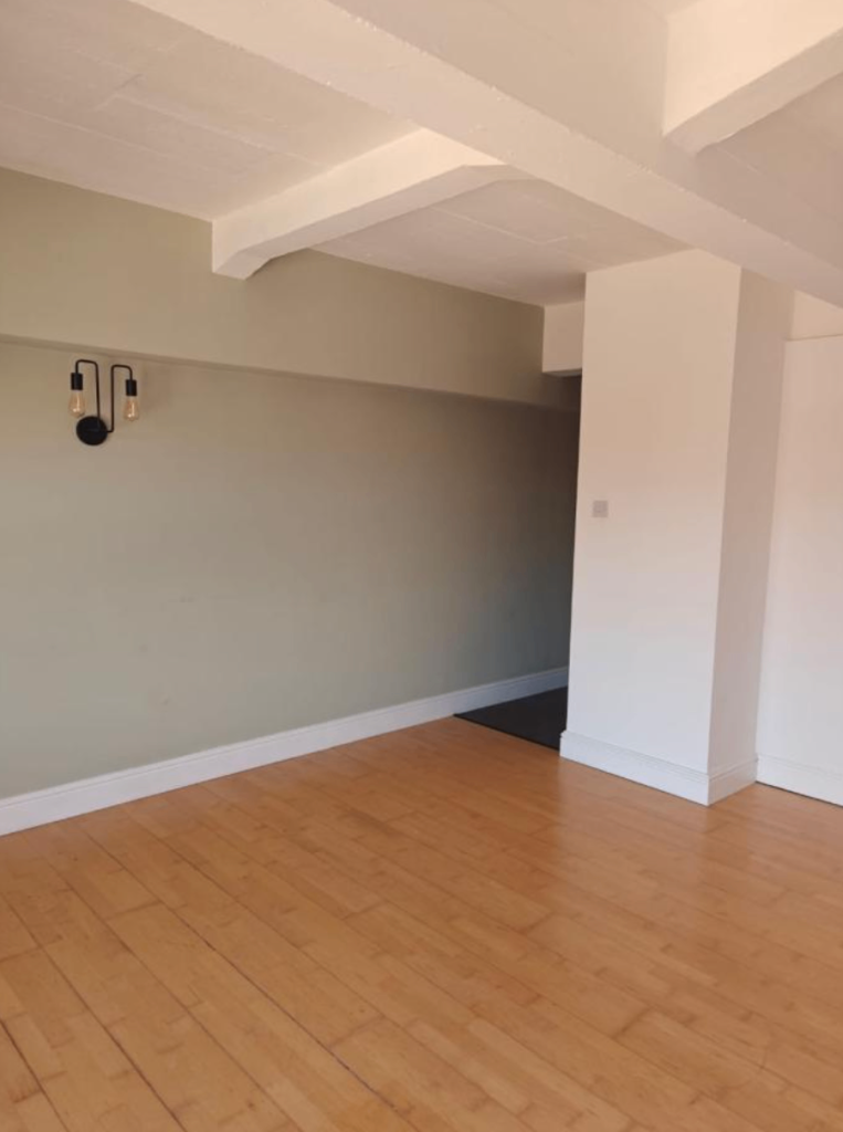 Modern 2-Bedroom Flat | Renovated | Kitchen | Parking | Adelina Grove, Edit Whitechapel, London - E1