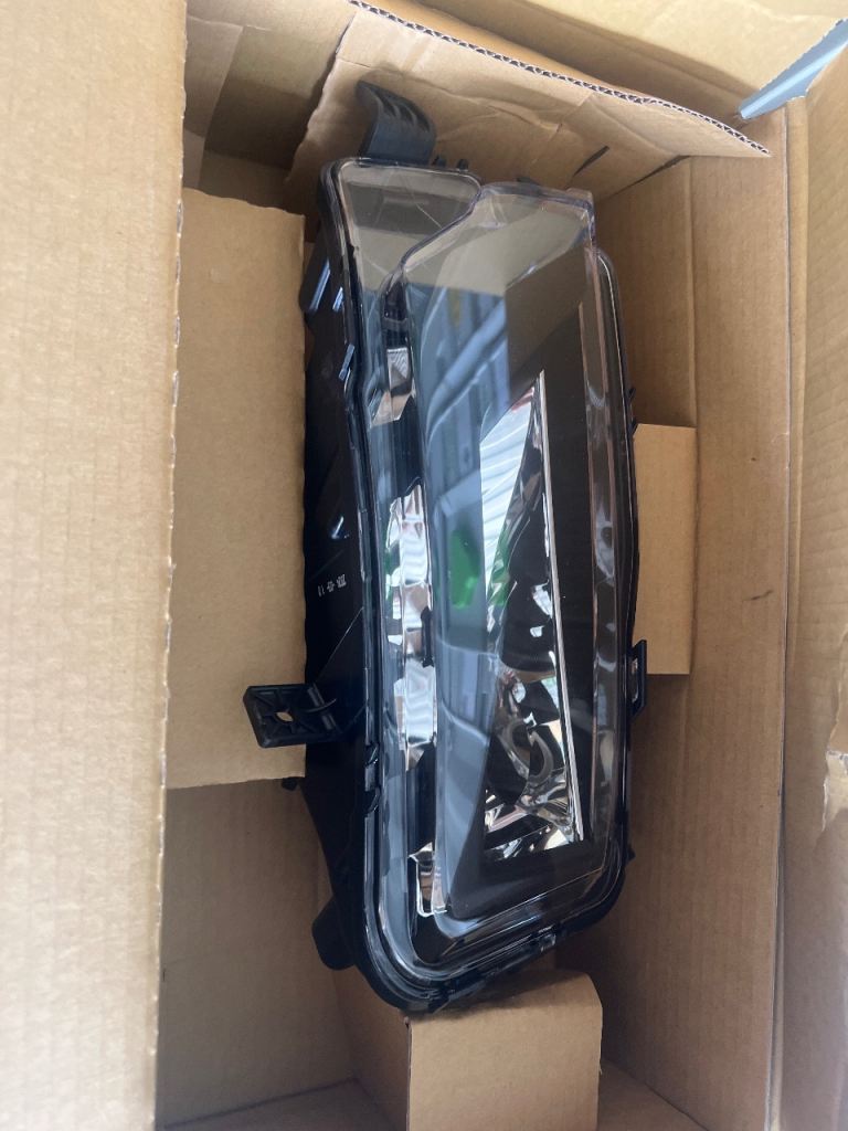 VW Crafter MAN TGE Front Fogs 