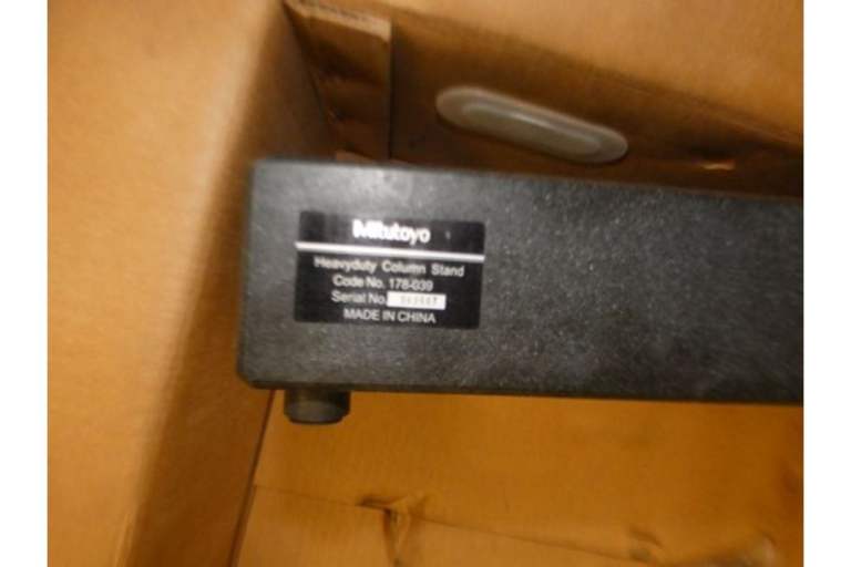 Mitutoyo Heavy-Duty Column Stand 176-939 – As Good As New