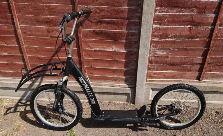 ** PAW TREKKER HUSKY DOG TRAINING SCOOTER **